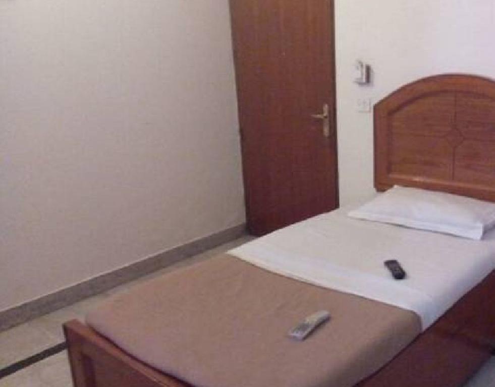 Mahalaxmi Plaza Hotel Faridabad Zimmer foto